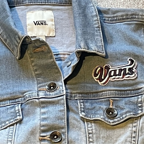 Vintage Vans Embroidered Logo Stretch Denim Light Blue Wash Denim Jacket FLAWED - Picture 5 of 10